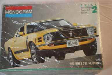 MON2923 - Monogram 1/24 70 Boss 302 Mustang - WWWEB10101968