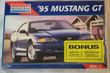 MON2967 - Monogram 1/25 94 Mustang GT Hard Top - WWWEB10101972