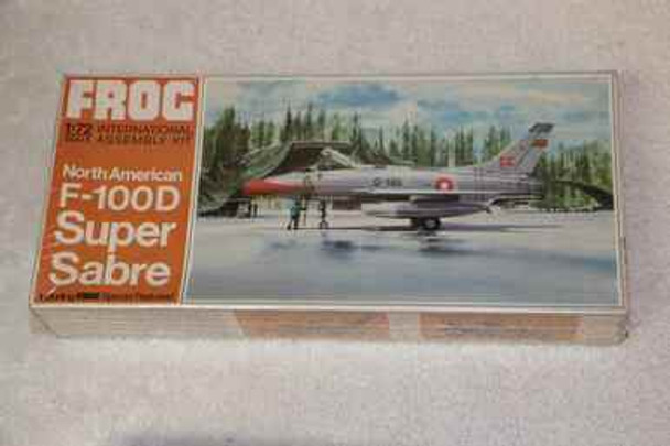 FRGF280 - Frog 1/72 North American F-100D Super Sabre - WWWEB10102911