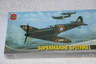 AIR05115 - Airfix 1/48 Supermarine Spitfire Mk.I - WWWEB10103216