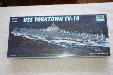 TRP05729 - Trumpeter 1/700 USS Yorktown CV-10 - WWWEB10103280