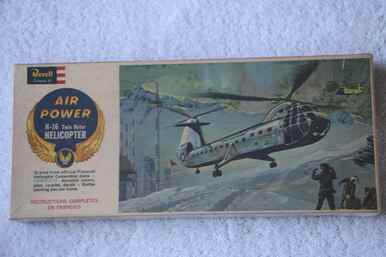 RMXH-138 - Revell 1/96 AIR POWER H-16 TWIN ROTOR HELICOPTER - WWWEB10103545