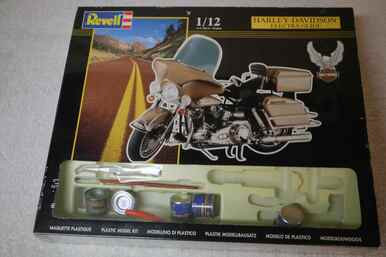 RAG92043 - Revell 1/12 Harley Davidson Electra Glide - WWWEB10104725