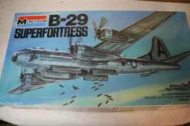 MON5700 - Monogram 1/48 B-29 Superfortress - WWWEB10105360