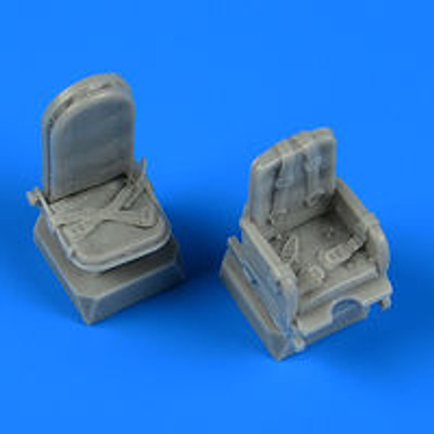 QUB72544 - QuickBoost 1/72 Mosquito Seats w/Safety Belts