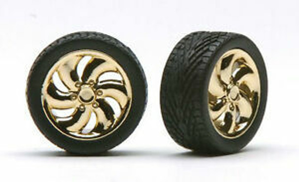 PMA1220 - Pegasus 1/24-1/25 Gold Cyclone Rims with Tires (4)