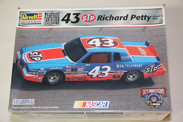 RMO85-3151 - Revell Monogram 1/24 43 STP Richard Petty - WWWEB10106470