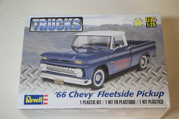 RMX85-7225 - Revell 1/25 '66 Chevy Fleetside Pickup (Kit is new) WWNEW10106573