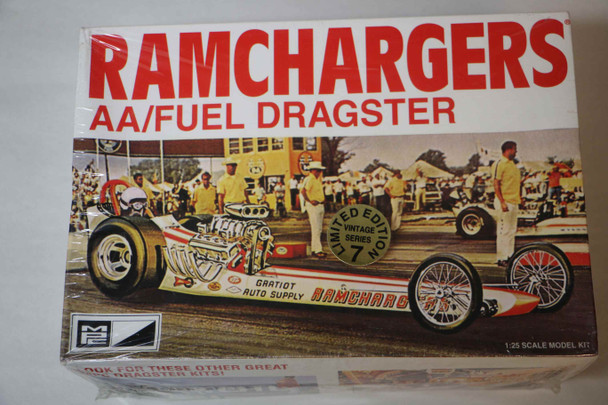 MPC30108 - MPC 1/25 Ramchargers AA/Fuel Dragster - WWWEB101030109