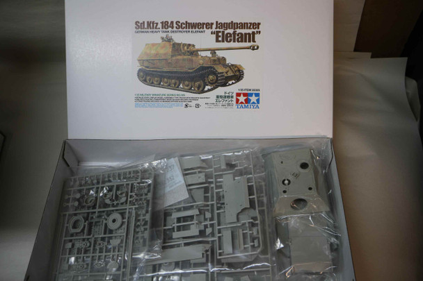 TAM35325 - Tamiya 1/35 Elefant SdKfz.184 German Heavy Tank Destroyer - WWWEB10107642