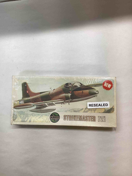 AIR02044-6 - Airfix 1/72 B A C Strikemaster - WWWEB10108245