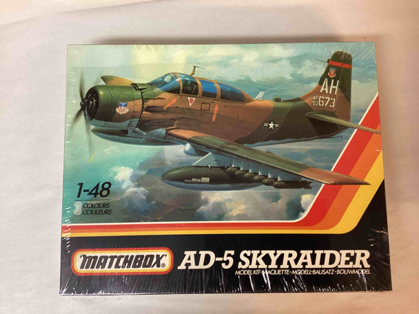 MATPK-651 - Matchbox 1/48 AD-5 Skyraider - WWWEB10108617