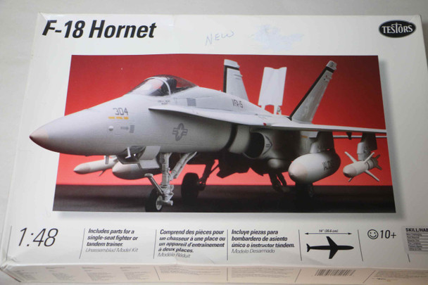 TES524 - Testors 1/48 F-18 Hornet - WWWEB10109344