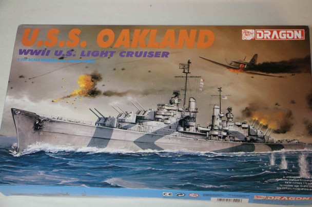 DRA7021 - Dragon 1/700 U.S.S. Oakland - WWWEB10109572