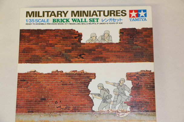 TAM35028 - Tamiya 1/35 Brick Wall Set - WWWEB10109676