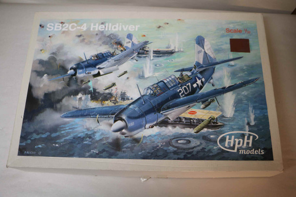 HPH32036R - HPH Models 1/32 SB2C-4 Helldiver WWWEB10110861