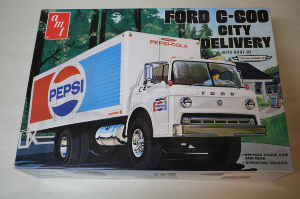 AMT804 - AMT 1/25 Ford C600 Pepsi-Cola City Delivery WWWEB10110914