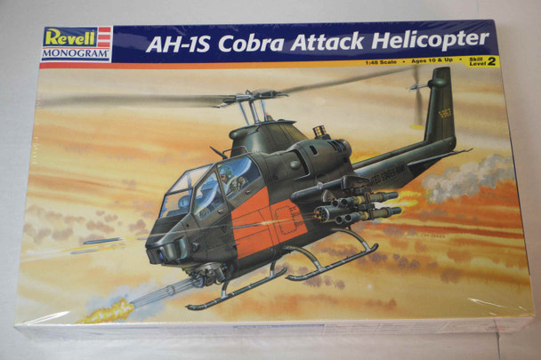 RMX85-5444 - Revell 1/48 Cobra AH1G Attack Choper WWWEB10112478