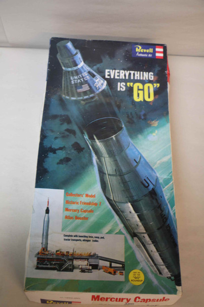 RMX1833 - Revell 1/110 Murcury Capsule & Atlas Booster - WWWEB10112663
