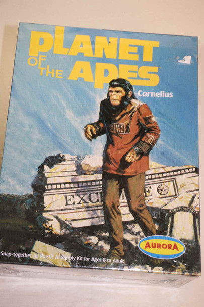 AUA6803 - Aurora 1/11 Planet of the Apes Cornelius