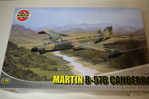 ARRA10104 - Airfix - 1/48 Martin B-57B Canberra WWWEB10114239