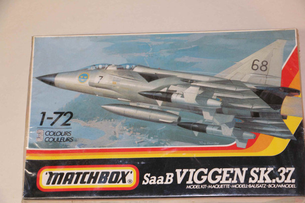 MATPK-131 - Matchbox 1/72 Saab Viggen SK.37 - WWWEB10114506