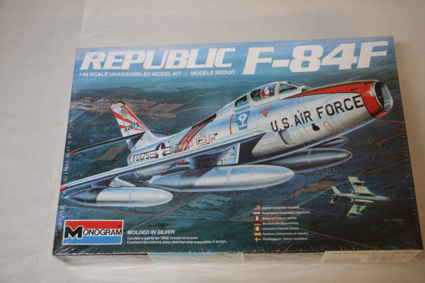 MON5437 - Monogram 1/48 Republic F-84F - Pre-owned 114775