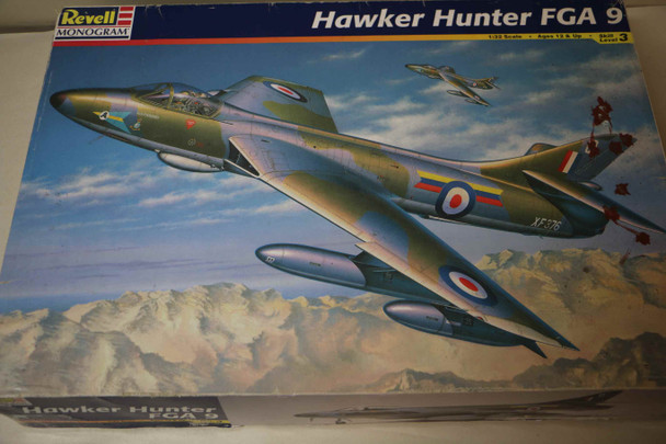 RMO85-4670 - Revell Monogram 1/32 Hawker Hunter FGA 9 - WWWEB10115102
