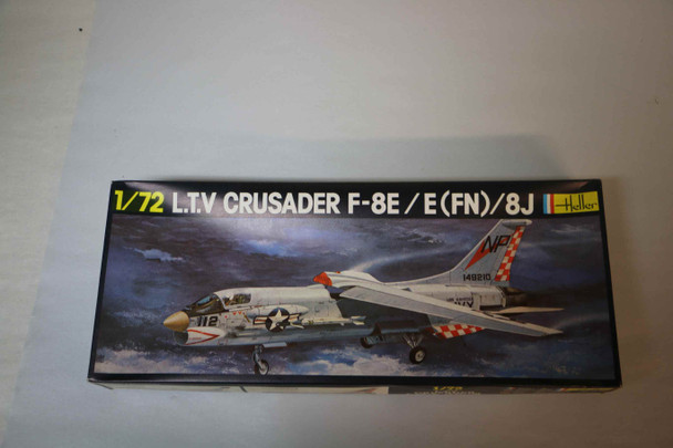 HEL259 - Heller 1/72 Vought F 8 Crusader - PREOWNED10117408