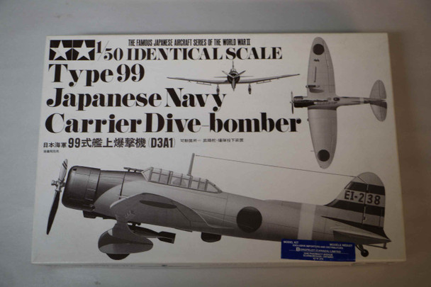 TAM94161 - Tamiya 1/50 Type 99 Japanese Navy Carrier Dive-bomber (D3A1)