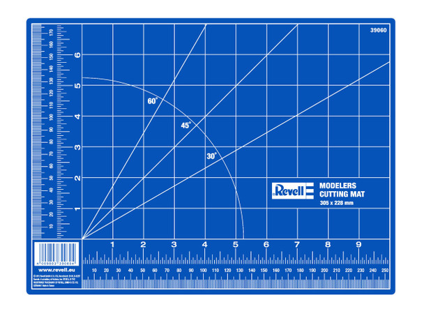 RAG39056 - Revell Cutting Mat 300 x 220 mm