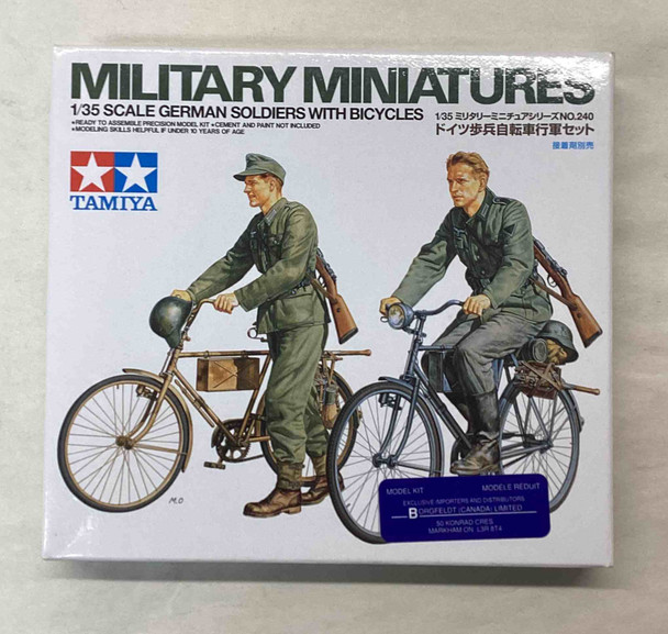 TAM35240 - Tamiya - 1/35 German Soldiers w/bicycles PREOWNED118934
