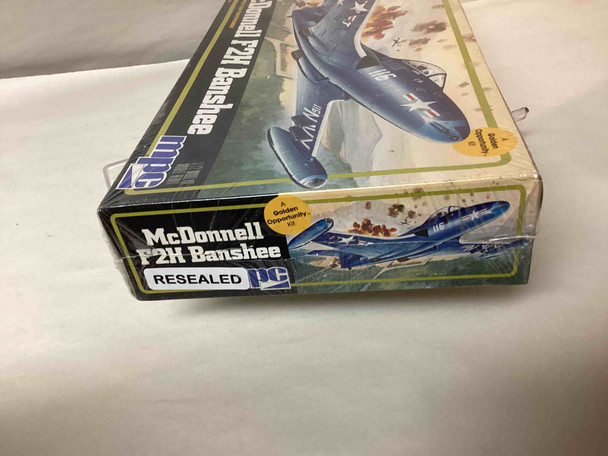 MPC1-4305 - MPC 1/72 McDonnell F2H Banshee - PREOWNED119012