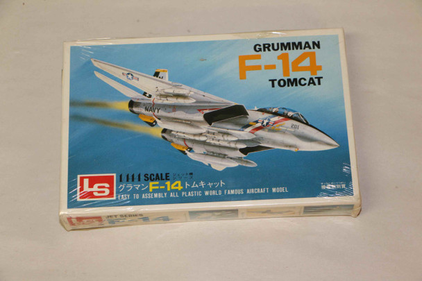 LSMA114 - LS Models 1/144 Grumman F-14 Tomcat (J4)  PREOWNED119104