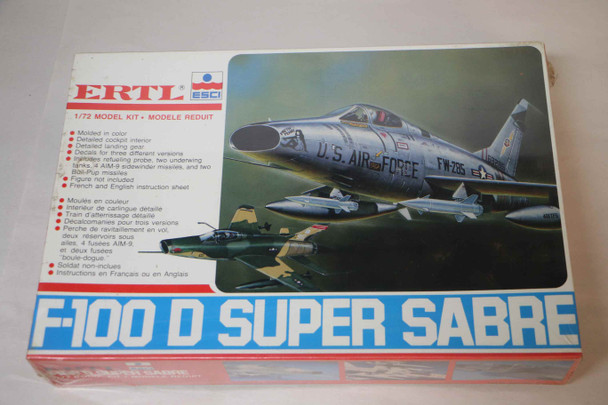 ESC8557 - Esci (ERTL) 1/72  F-100D Super Sabre  PREOWNED119133