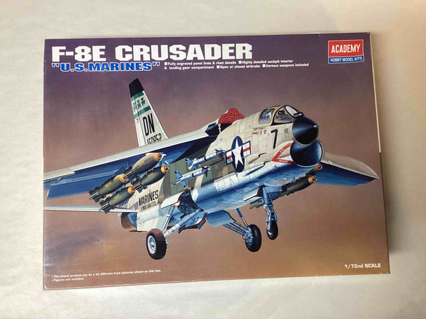 ACA1615 - Academy 1/72 F-8E Crusader 'U.S. Marines' - PREOWNED119214