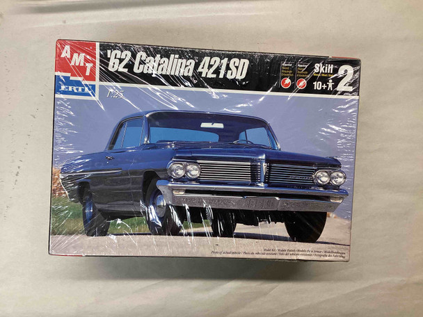 AMT6134 - AMT 1/25 1962 Catalina 421SD WWHP119827