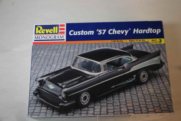RMX85-7123 - Revell 1/25 Custom '57 Chevy Hardtop