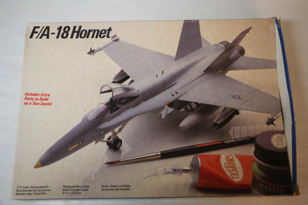 ITA692 - Italeri (Testors) 1/72 F/A-18 Hornet  WWHP119869