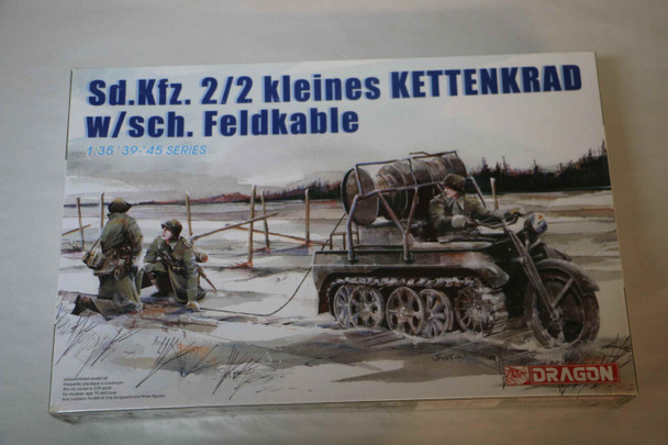 DRA6128 - Dragon - 1/35 Kettenkrad w/sch.Feldkable  WWHP112340
