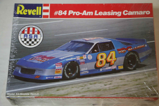 RMX7138 - Revell 1/25 Bob Senneker's #84 Pro-Am Leasing ASA Camaro  WWHP112740