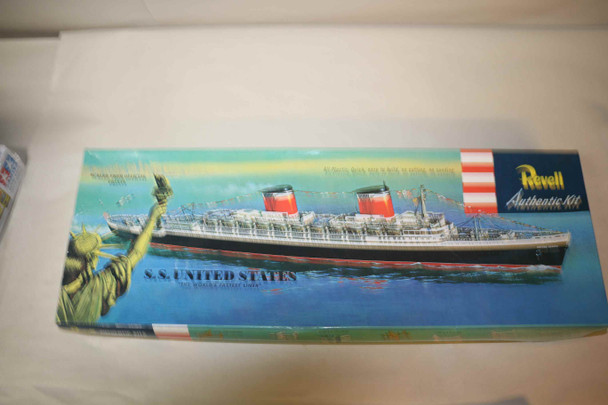 RMX0312 - Revell 1/601 S.S. United States - WWHP111113