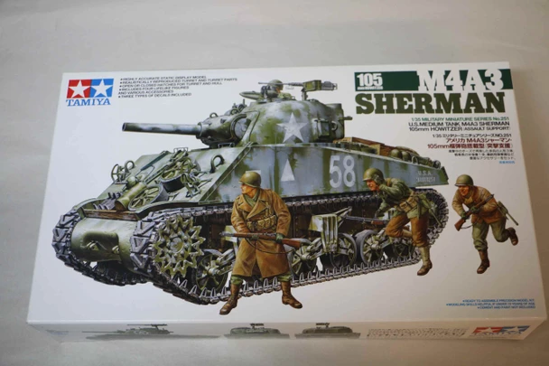 TAM35251 - Tamiya 1/35 M4A3 Sherman 105mm howitzer Assault Support - WWHP111176