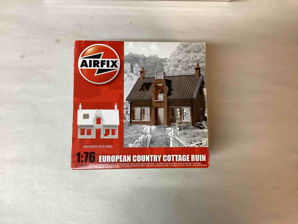 AIRA75004 - Airfix 1/76 European Country Cottage Ruin WWHP112874
