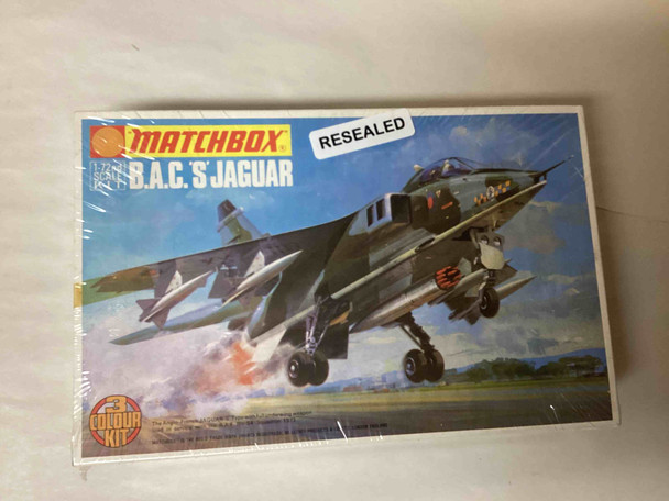 MATPK-102 - Matchbox 1/72 B.A.C. 'S' Jaguar - WWHP111737