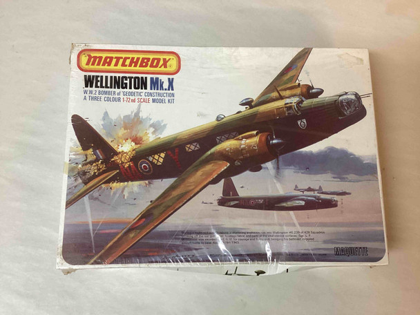 MATPK-402 - Matchbox 1/72 Wellington Mk. X/XIV - WWHP111856