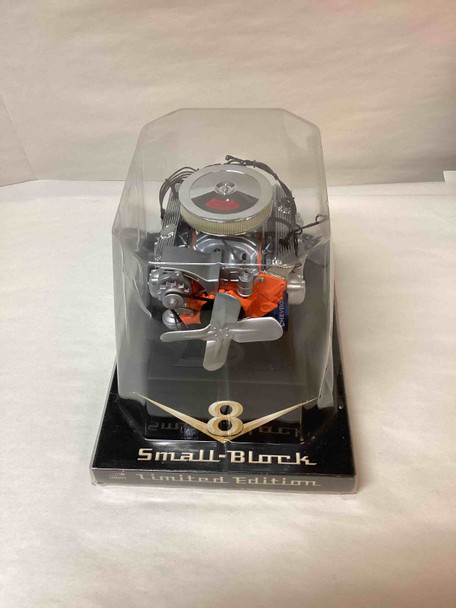 LCS84021 - Liberty Classics 1/6 Chevrolet 350 Small-Block V-8 Engine WWHP112903