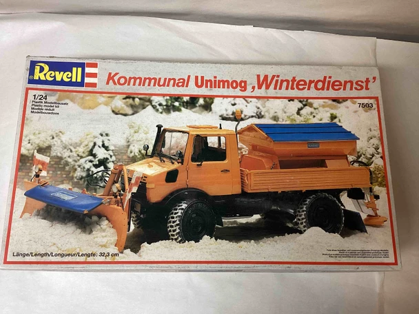 RMX7503 - Revell 1/24 Kommunal Unimog Winterdienst - WWHP113487