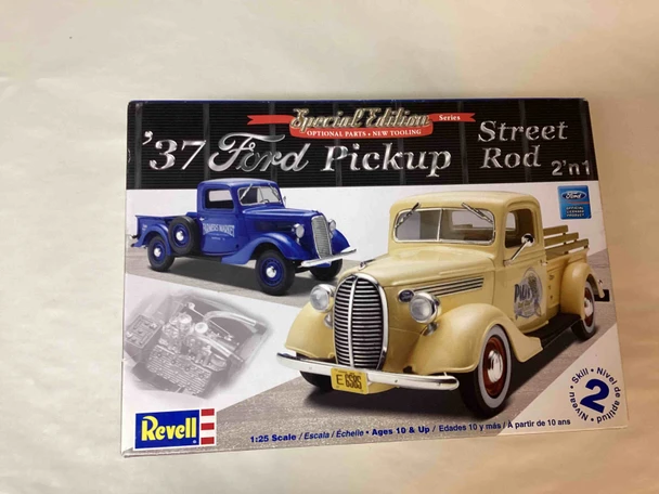 RMX85-7208 - Revell 1/25 1937 Ford Pickup 2'n 1 - WWHP113554