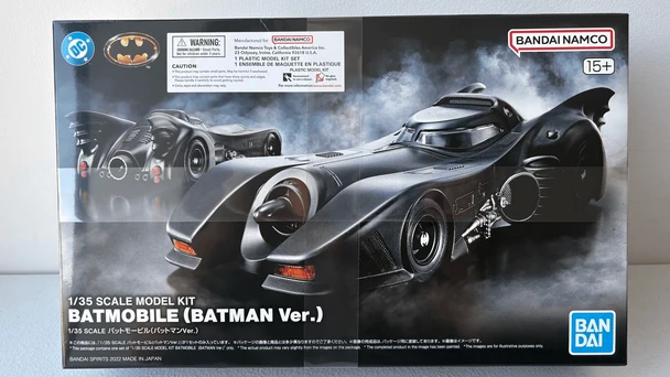 BAN5062185 - Bandai 1/35 Bat Mobile (BATMAN Version)